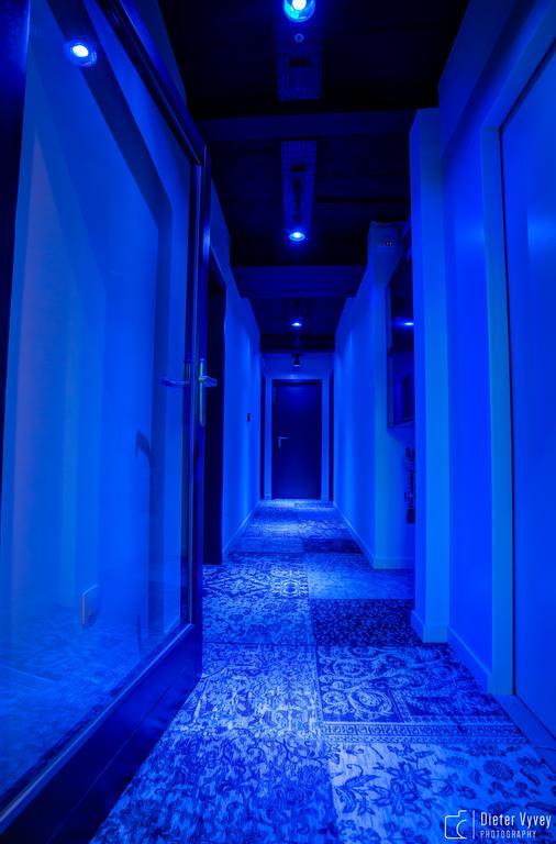 Cube Hostel Лёвен Экстерьер фото